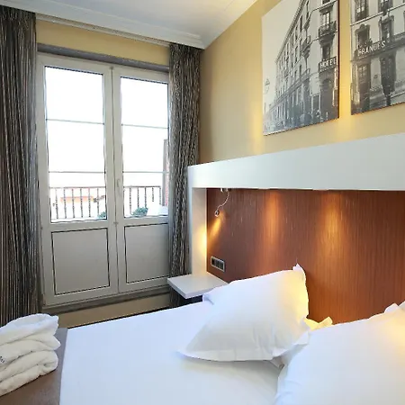 Готель Gran Espana 4*