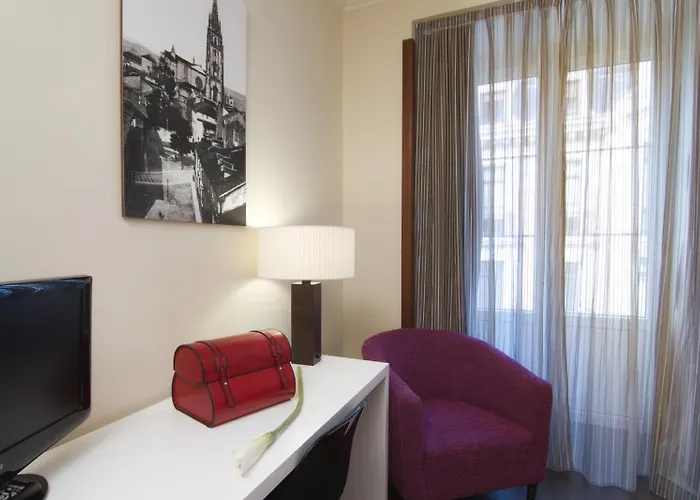 Готель Gran Espana 4*