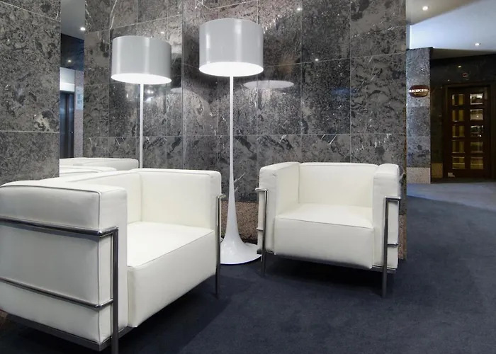 Готель Gran Espana 4*