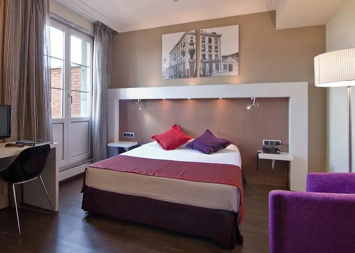 Готель Gran Espana Ов'єдо